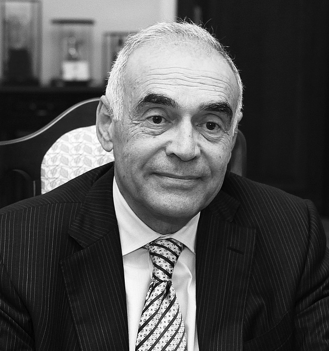 H.E. Mohamad K. Amr